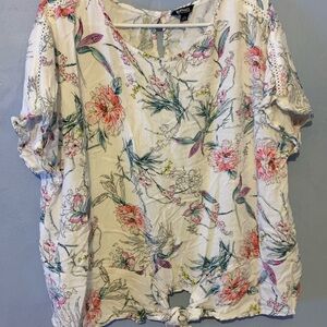2XL Plus Size Buffalo: David Britton White Floral​​
